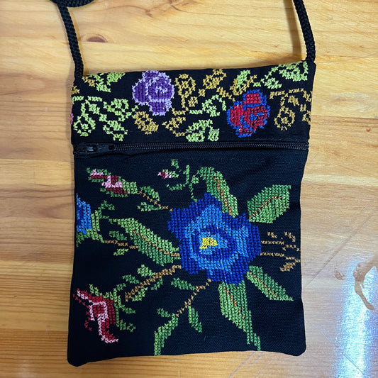 Traditional Palestinian Mini Tatreez Bag