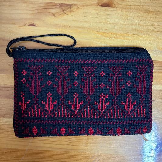 Traditional Palestinian Tatreez Pouch