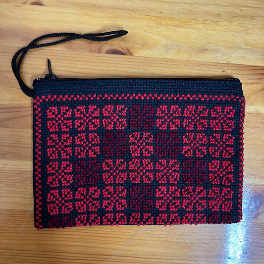 Traditional Palestinian Tatreez Pouch